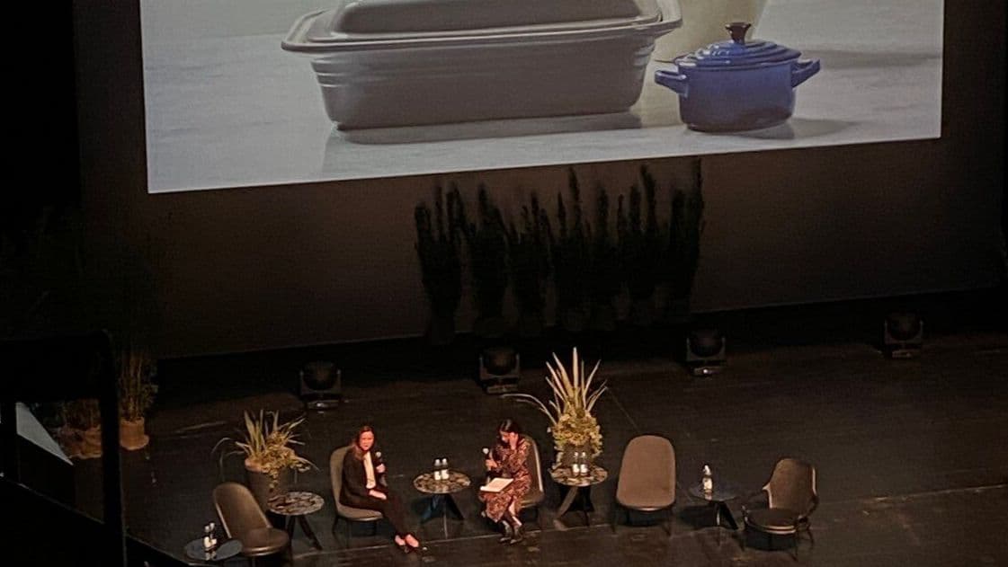 Lisa Burnett, Le Creuset